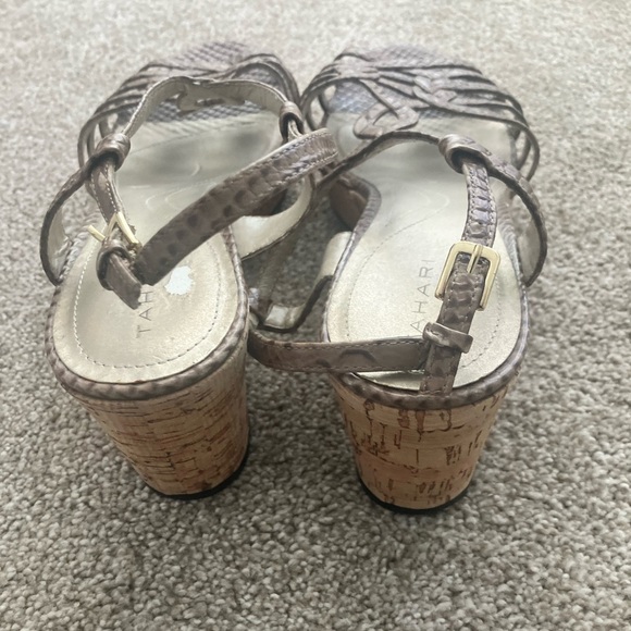 Tahari Star Leather Strappy Slingback Cork Wedge Sandals Size 11M - Picture 5 of 6